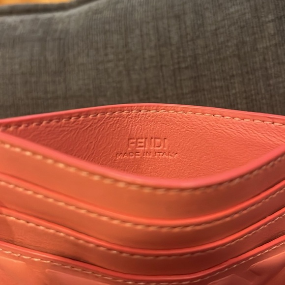 FENDI baguette card case pink- new! Never used - Picture 4 of 4